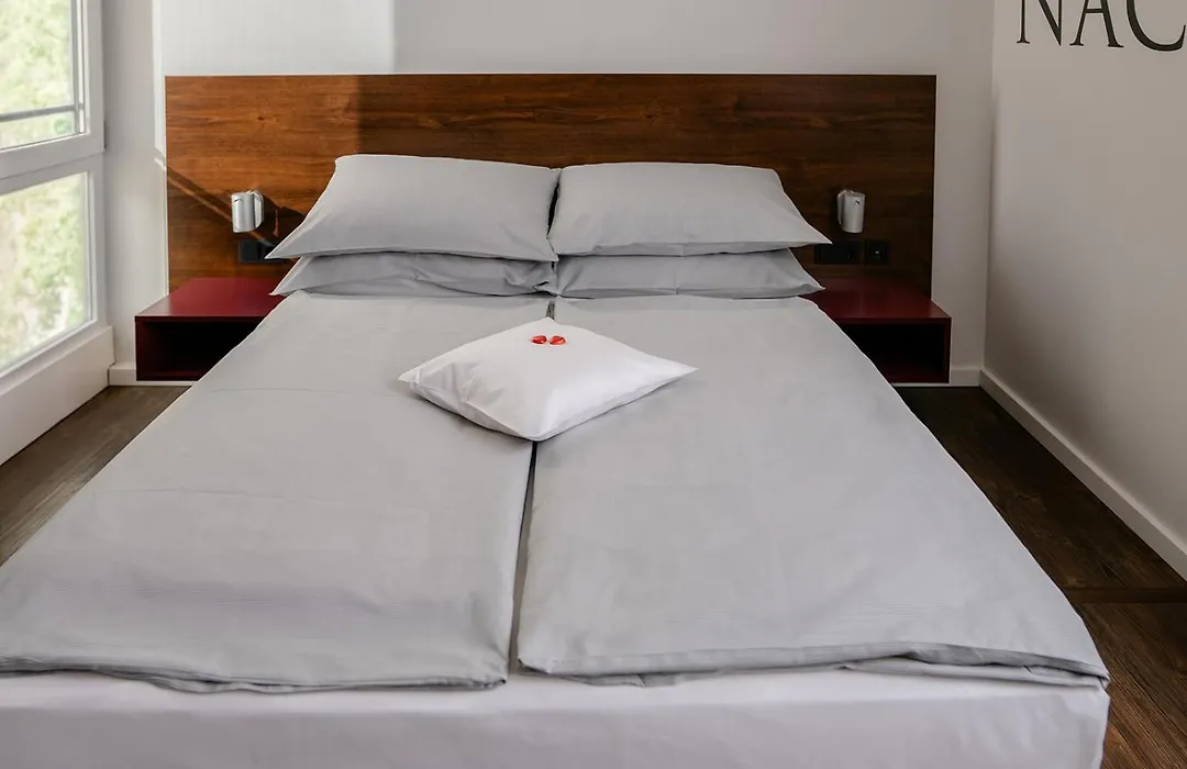 Auszeit Hotel Duesseldorf - Das Fruehstueckshotel-1